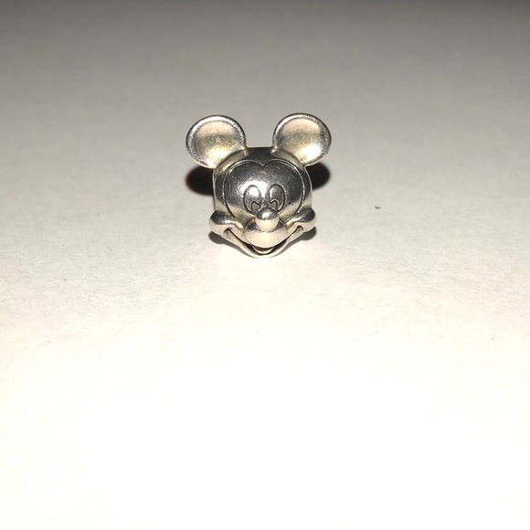 Pandora Mickey head charm - Picture 1 of 3